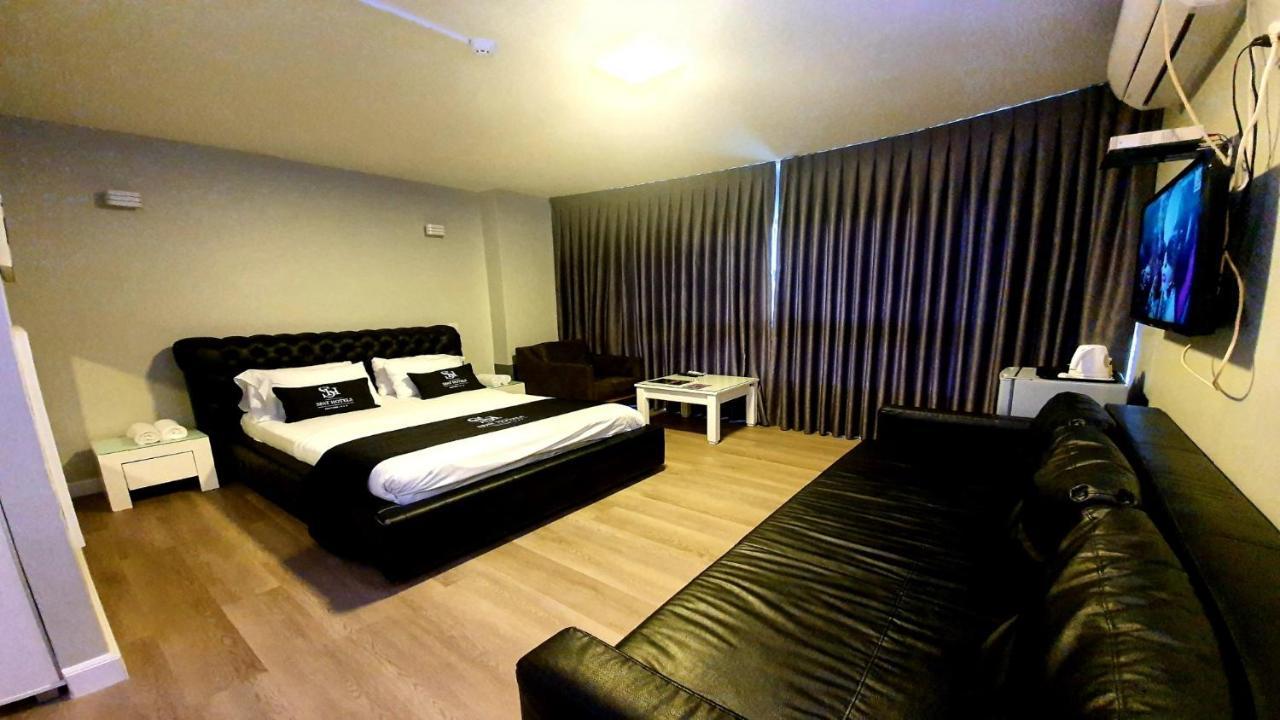 Spat Beach Bat Yam Buitenkant foto